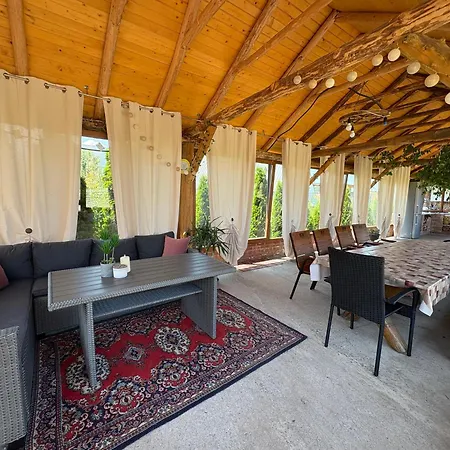 Casa Fericirii *